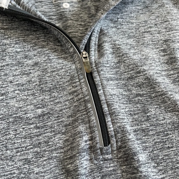 Nike Women’s Dri-FIT Element Half Zip - Picture 5 of 11